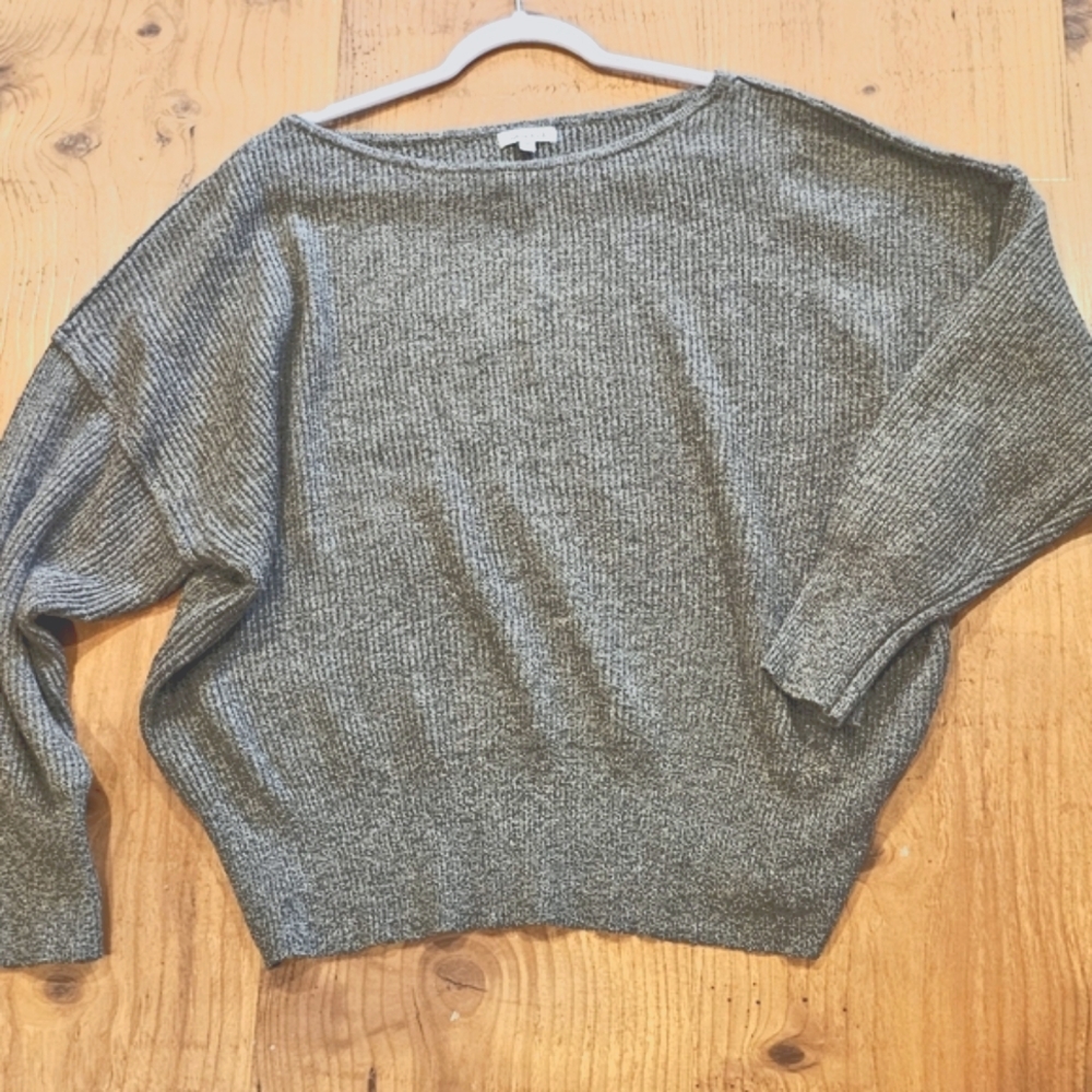 NWOT  SUPER SOFT WHITE BIRCH DOLMAN SLEEVE RIBBED SWEATER